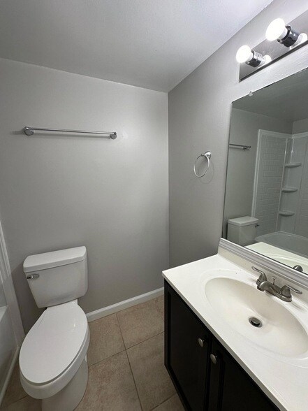 Building Photo - 5305 TN-58