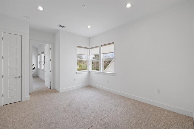 Building Photo - 4400 Night Owl Ln