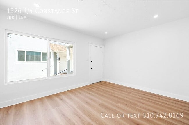 Building Photo - 1326 1/4 Constance St-