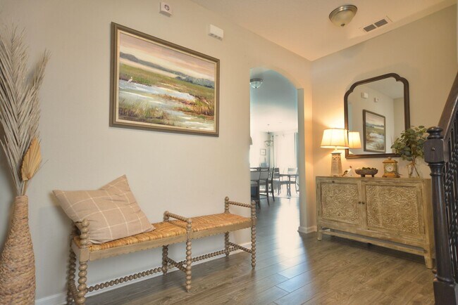 Building Photo - Beautiful Pond-Front Home Near Amelia Concourse