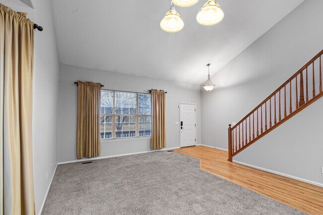 Building Photo - 6 Bedroom plus and office near Rigden Farms