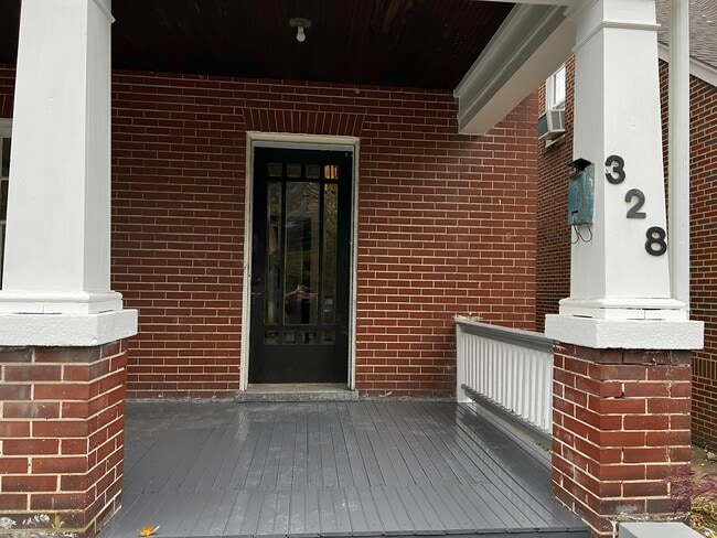 Building Photo - 328 Boyd Ave