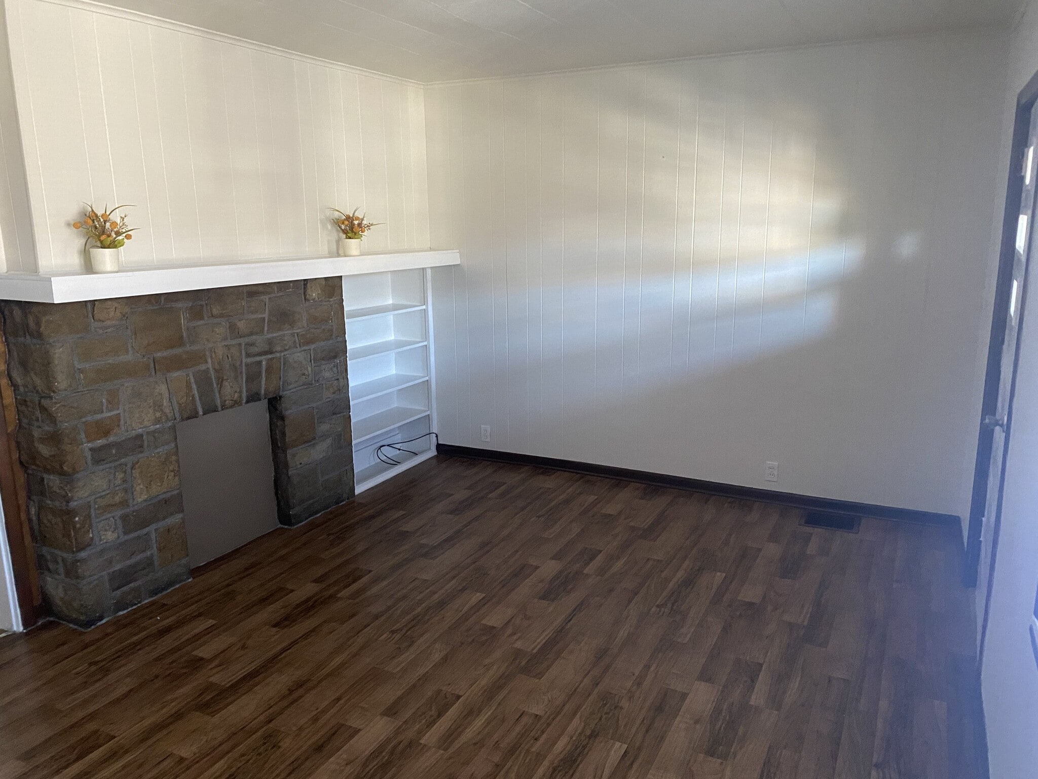 Building Photo - 310 Beaver St