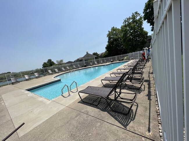 Building Photo - 1468 Taramore Dr