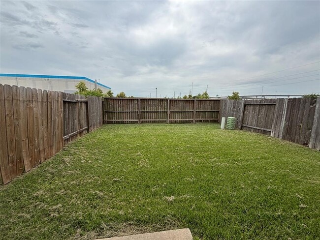 Building Photo - 2710 Maybrook Hollow Ln