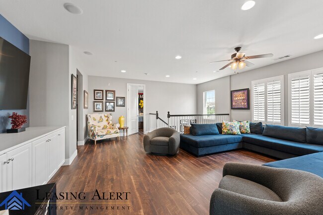 Building Photo - 28852 N Iron Village Dr