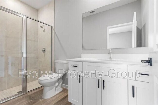 Building Photo - 23 Weymouth Ln