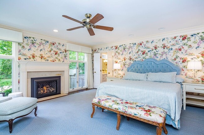 Building Photo - 6 Tall Tree Ct