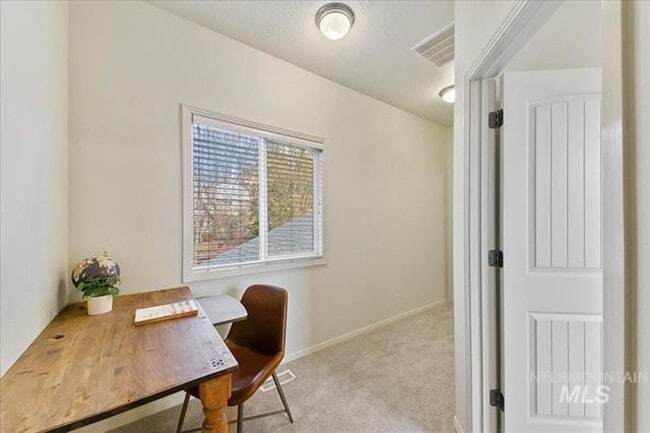 Building Photo - Gorgeous 4 bed 3 Bath Home Located in Meridian