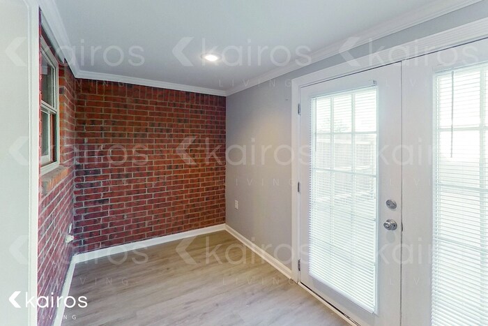Building Photo - 3807 S Williams St
