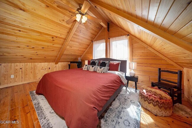 Building Photo - 577 Forrest Dr