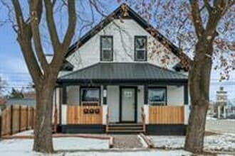 Building Photo - 255 1st Ave E N