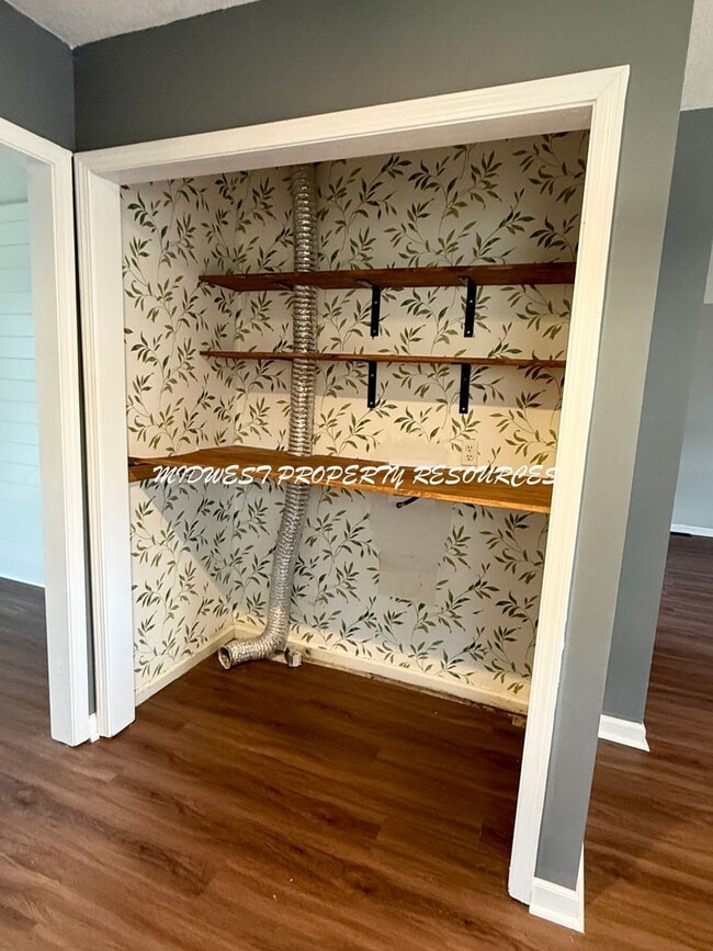 Building Photo - Amazing 3 Bedroom Home!