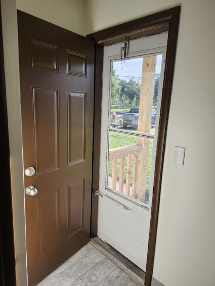 Building Photo - 4539 N 84th St