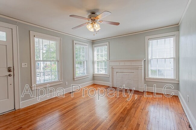 Building Photo - 14 Skyland Dr