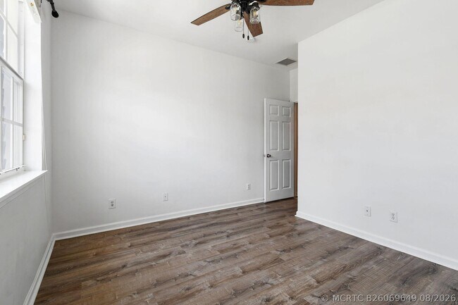 Building Photo - 276 Quarry Knoll Way