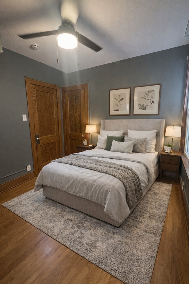 Building Photo - 2231 S 61st Ct