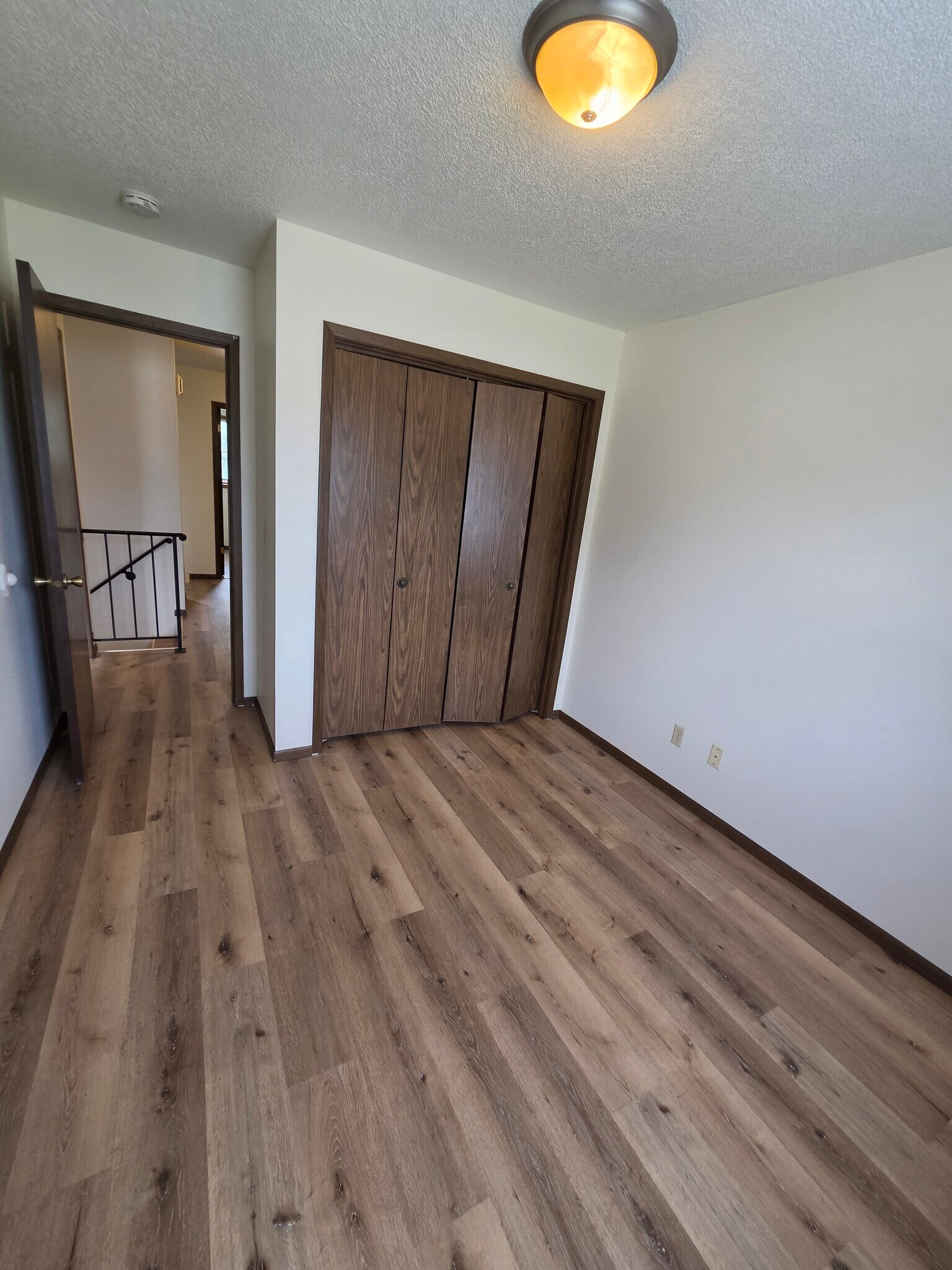 Bedroom 3 - 1106 Oleson Rd
