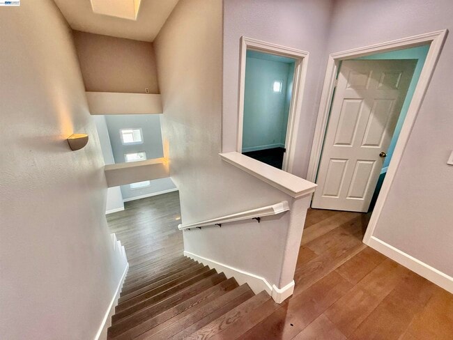 Building Photo - 4238 Diavila Ave
