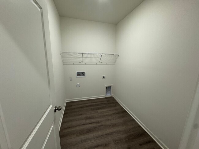 Building Photo - 2136 Norwood Ct