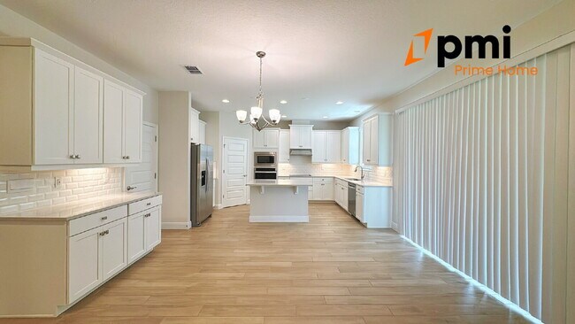 Building Photo - BRAND NEW BEAUTIFUL 5Bedroom/4Bath Single ...