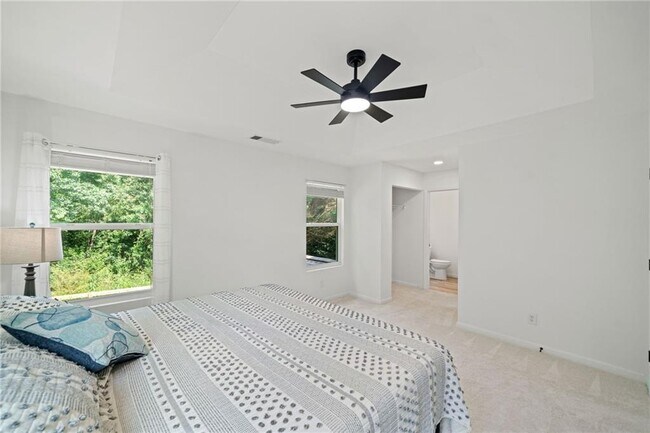 Building Photo - 151 Nacoochee Way