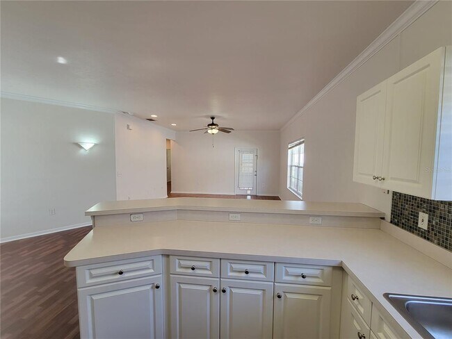 Building Photo - 4724 NW 78th Rd