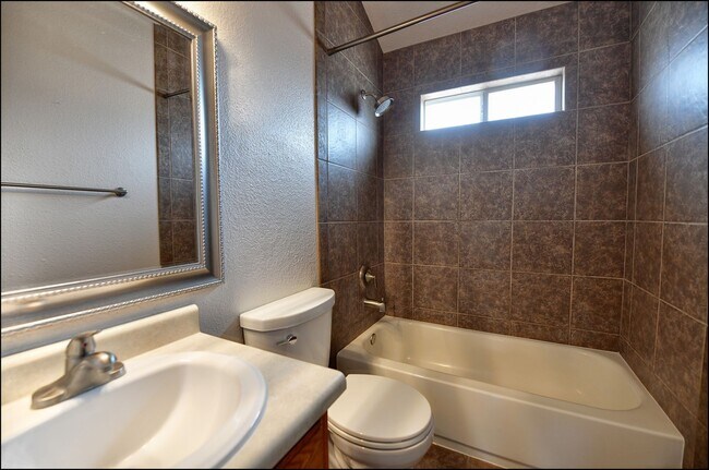 Building Photo - Coming Soon!