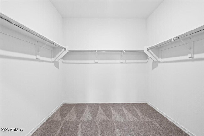Building Photo - 8129 S 63rd Dr