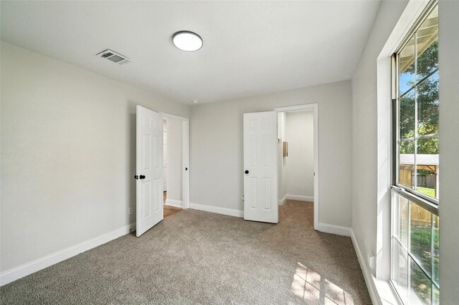 Building Photo - 14827 Carolina Falls Ln