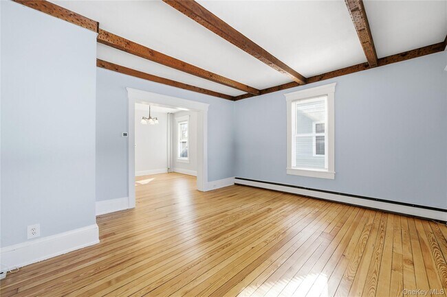 Building Photo - 163 Ketcham Ave