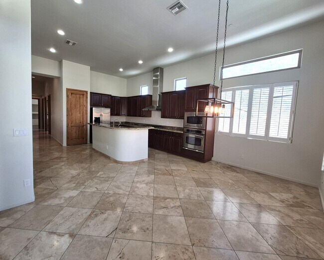 Building Photo - 12825 N Mystic View Pl