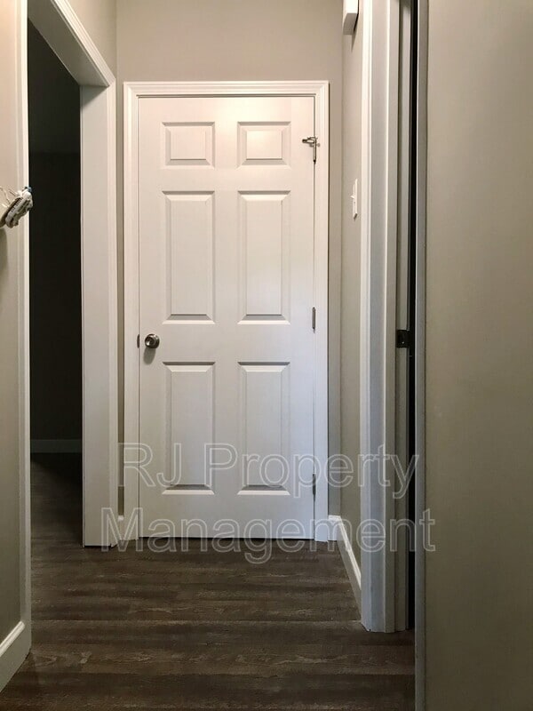 Building Photo - 3522 Madewell St