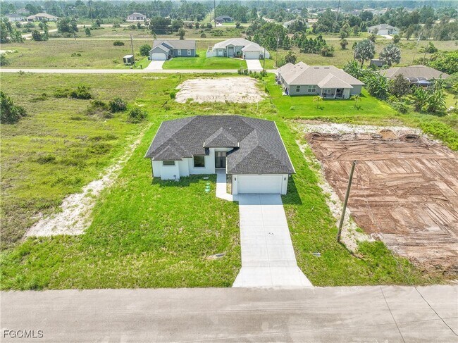 Building Photo - 1024 Halby Ave S