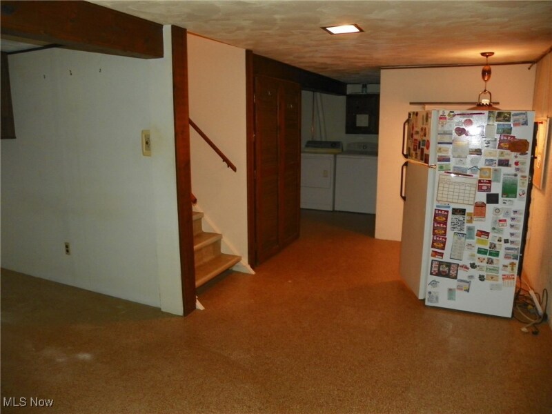 Building Photo - 4360 W 150th St