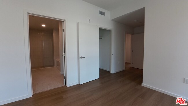 Building Photo - 5119 Colfax Ave