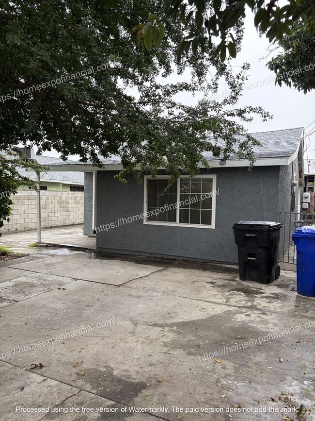 Building Photo - Nice Front Home For Rent