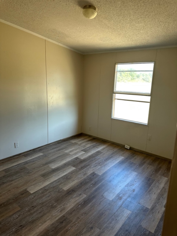 Building Photo - 311 Crescent Meadows Ln