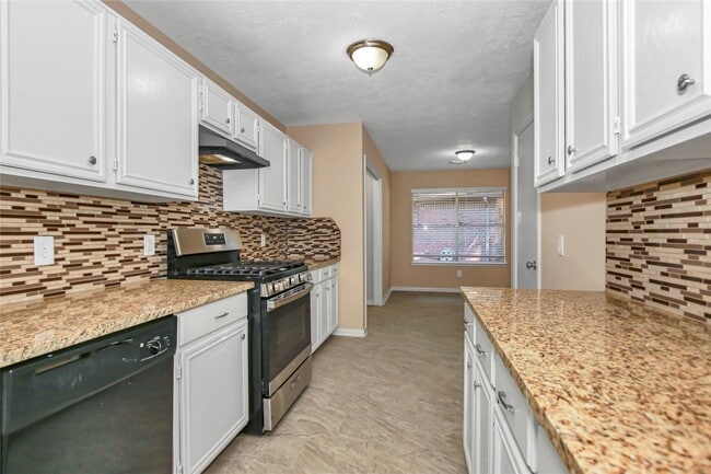 Building Photo - 8235 Alabaster Dr