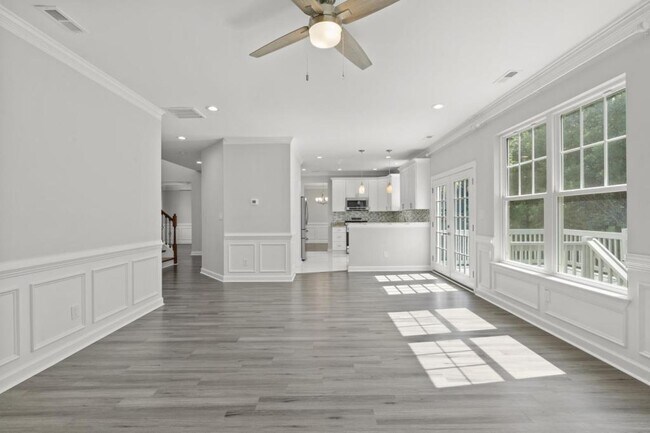 Building Photo - 5924 Roland Smith Dr