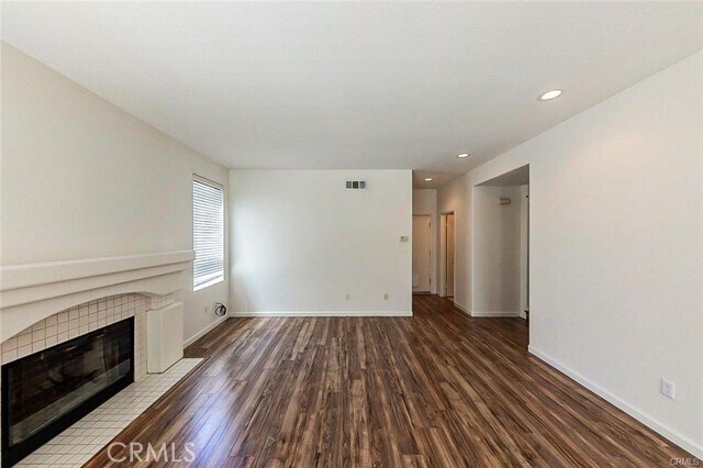 Building Photo - 16396 High Bluff Ct