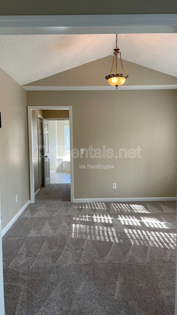 Building Photo - 416 Carmain Ln