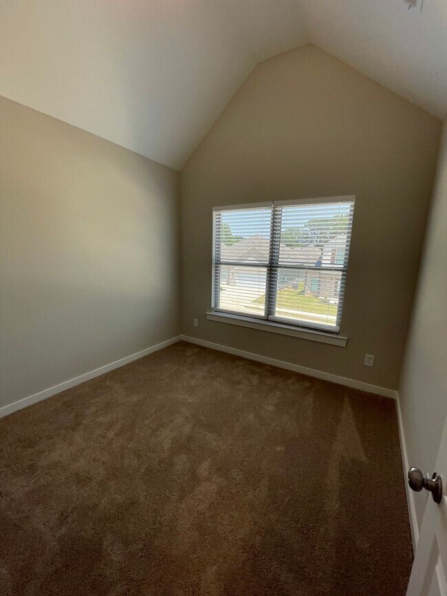 Building Photo - Home for Rent in Cullman, AL!! Available t...