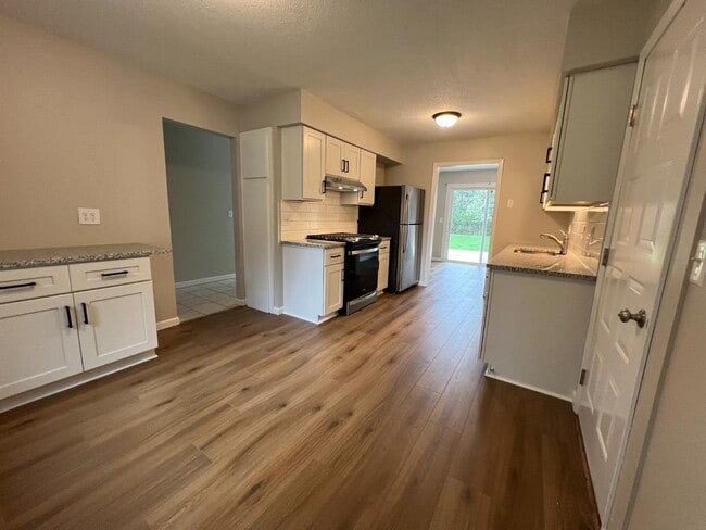 Building Photo - 6649 Homestead Ave Ct S