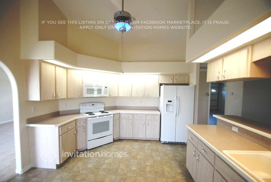 Building Photo - 1124 Fergus Ln