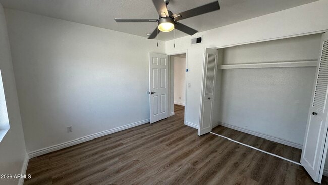 Building Photo - 4140 W Orchid Ln