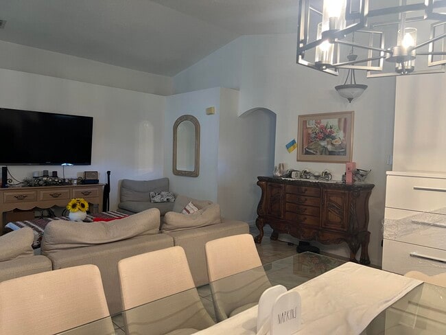 Building Photo - 7565 Edisto Dr