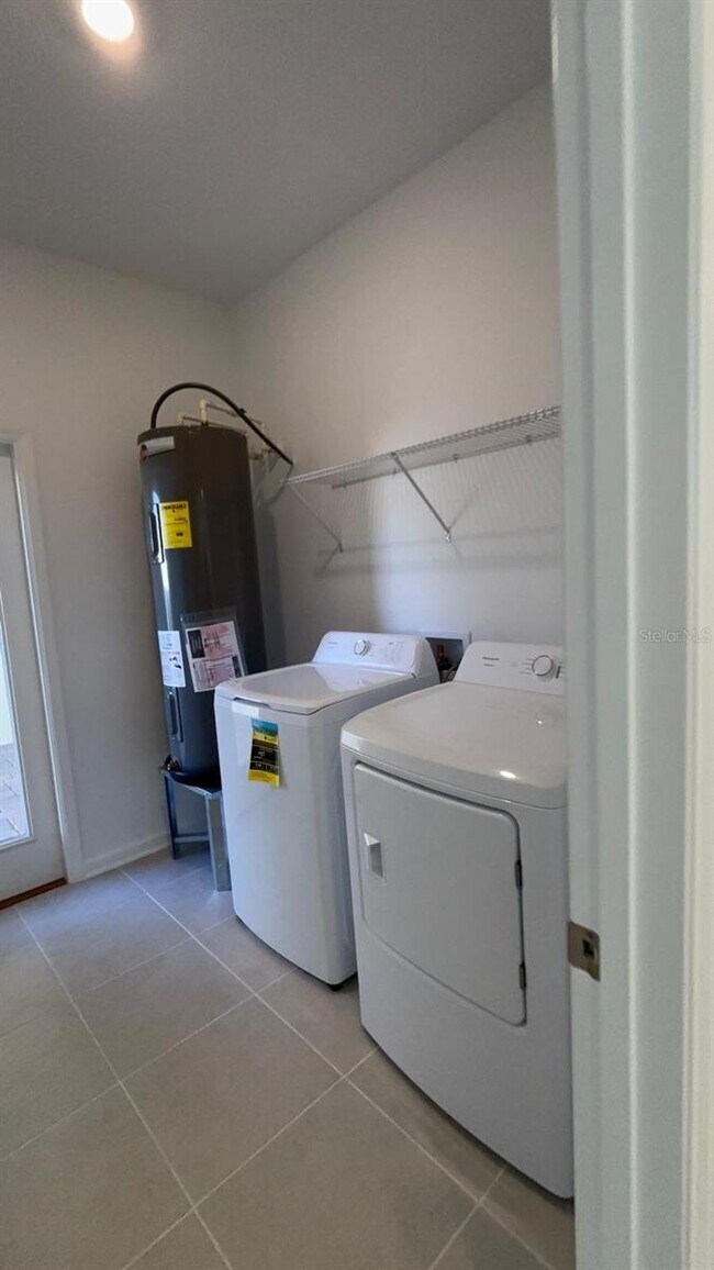 Building Photo - 1857 Fulfillment Dr