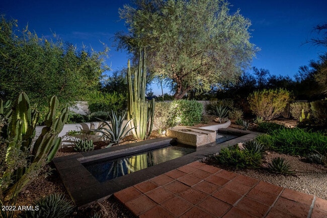 Building Photo - 6723 N Desert Fairways Dr