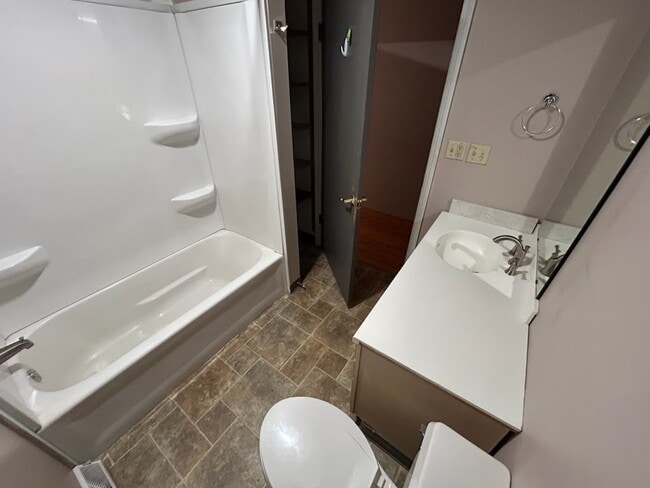 Building Photo - 52153 Clover Trail